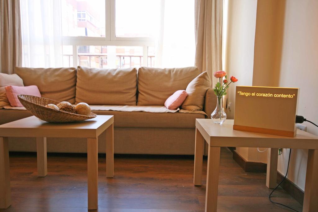 Apartament Acosta Malaga Zewnętrze zdjęcie