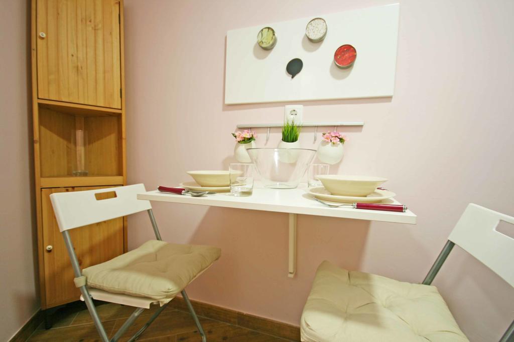 Apartament Acosta Malaga Zewnętrze zdjęcie