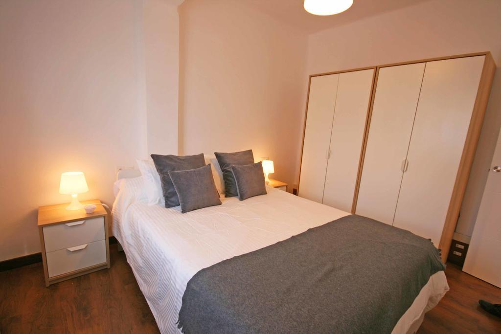Apartament Acosta Malaga Zewnętrze zdjęcie